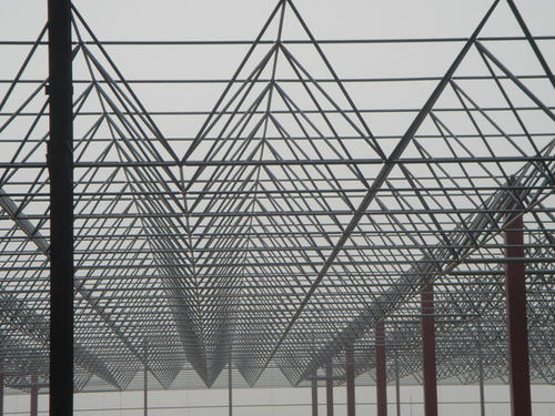 上海网架钢结构公司-网架钢结构对钢材的要求
